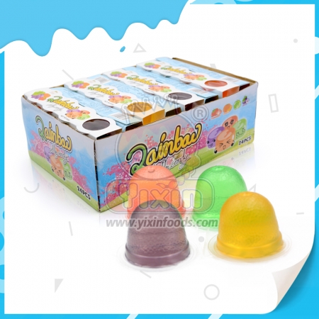 caramelos de gelatina en taza