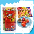 Nuevo producto: paleta de fruta divertida y colorida con taza de mermelada de chocolate. 
