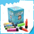 Caramelo duro con forma de lápiz labial de cuatro colores para niña 