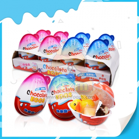 Juguete de huevo con galleta de chocolate