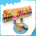 Varios tipos de juguetes de caramelos con silbato de rábano, prensa de caramelos para niños 