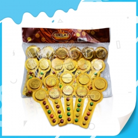 monedas de chocolate con granos de chocolate