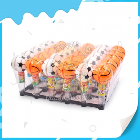 Dulces de juguete de fútbol y baloncesto