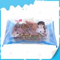 Deliciosa mini galleta crujiente con sabor a papa morada 
