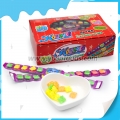 Caramelo duro con sonrisa de emoji colorido y sabor a fruta dulce 