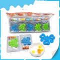 Compresas de caramelos de colores a precio económico con juguete. 