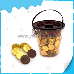 monedas de chocolate en tarro