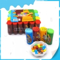 Minibotella colorida con sabor Halal y frijoles de chocolate. 