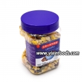 Alimentos saludables, cereal de avena con sabor a nuez y avena con frutas. 