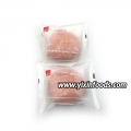 Pastel de macarrones de terciopelo rojo 